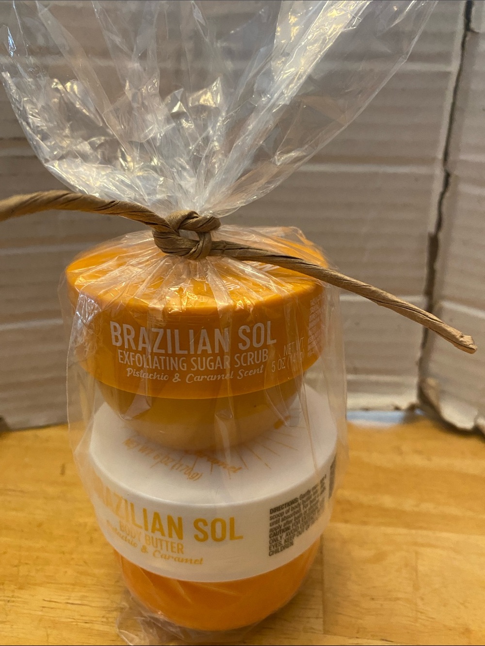 Brazilian Sol Pistachio & Caramel set Body Butter & exfoliating sugar scrub NWT